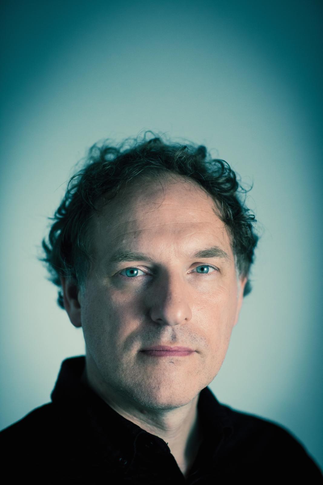 Autorenbild Schattenmacht