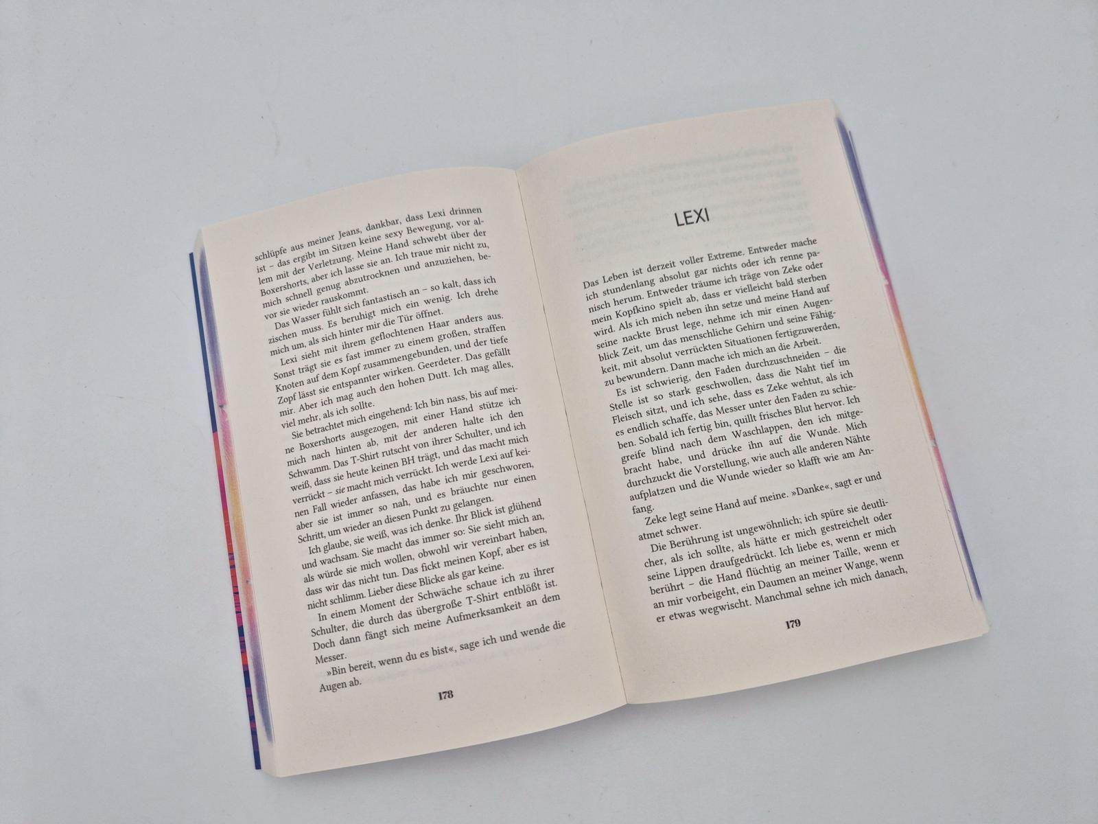 Beispielinhalt (Bild) Swept away - Nach dieser Nacht ist Abtauchen unmöglich