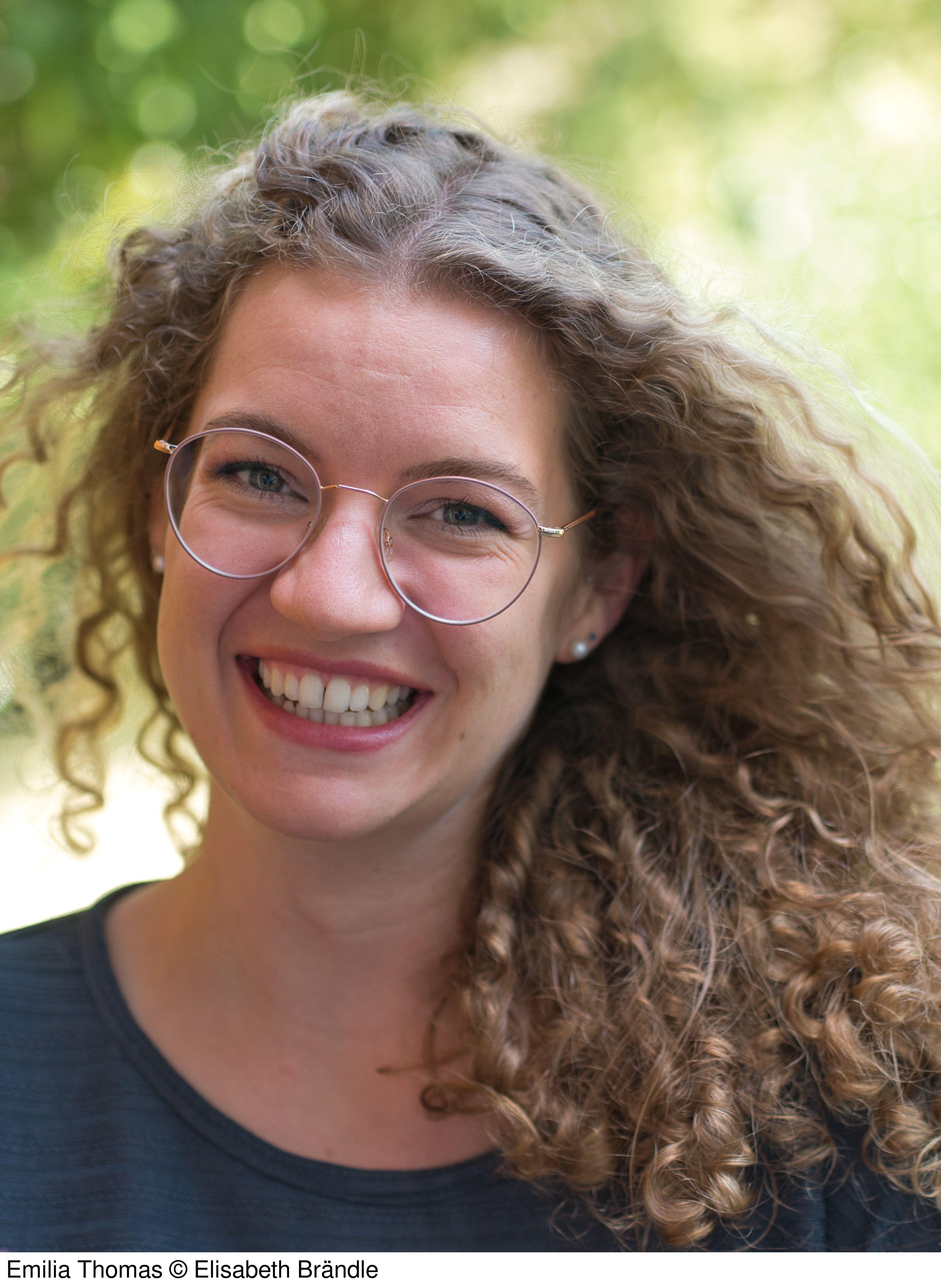 Autorenbild Weihnachtstrubel im kleinen Buchcafé an der Isar