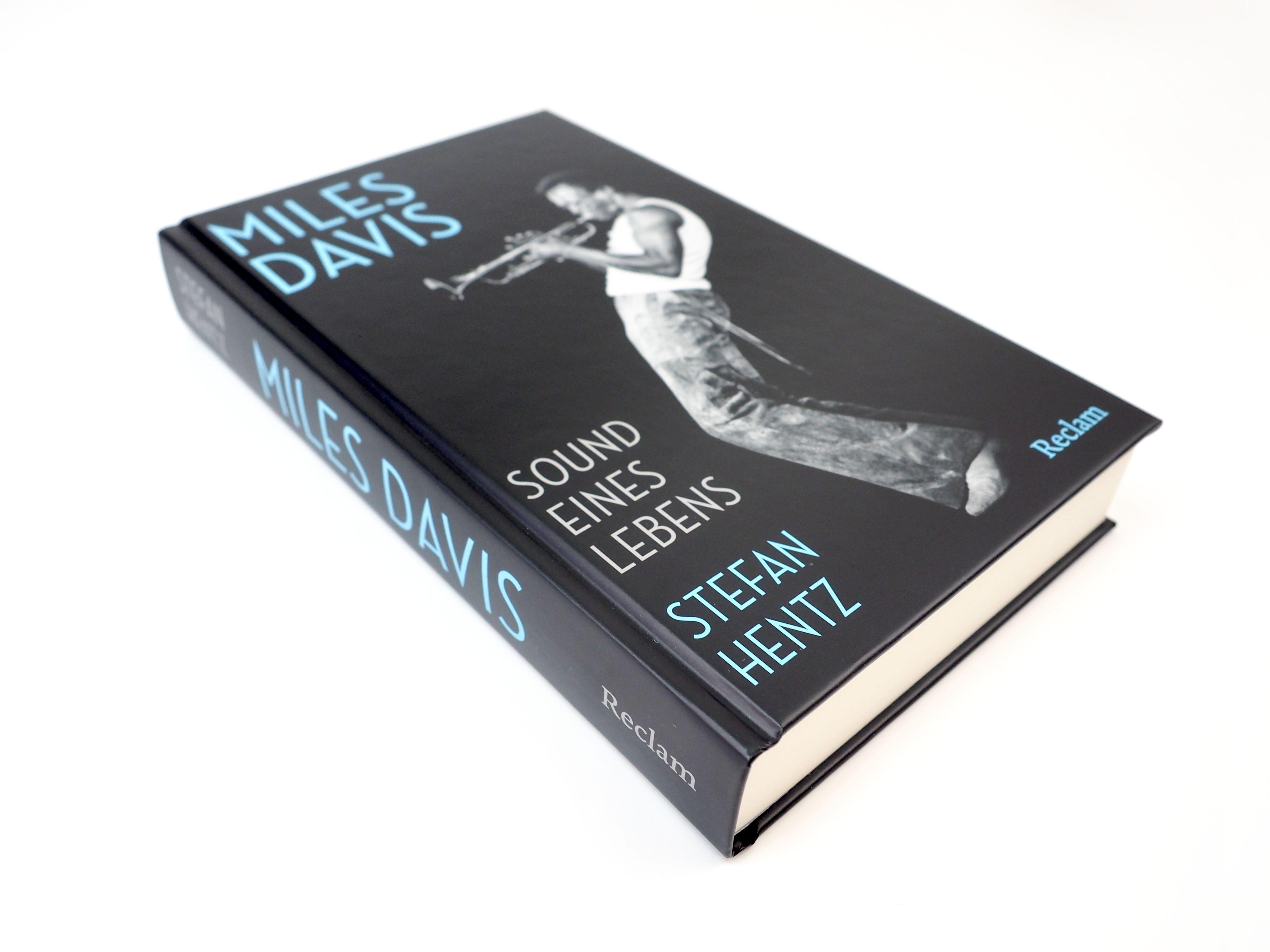 Beispielinhalt (Bild) Miles Davis. Sound eines Lebens