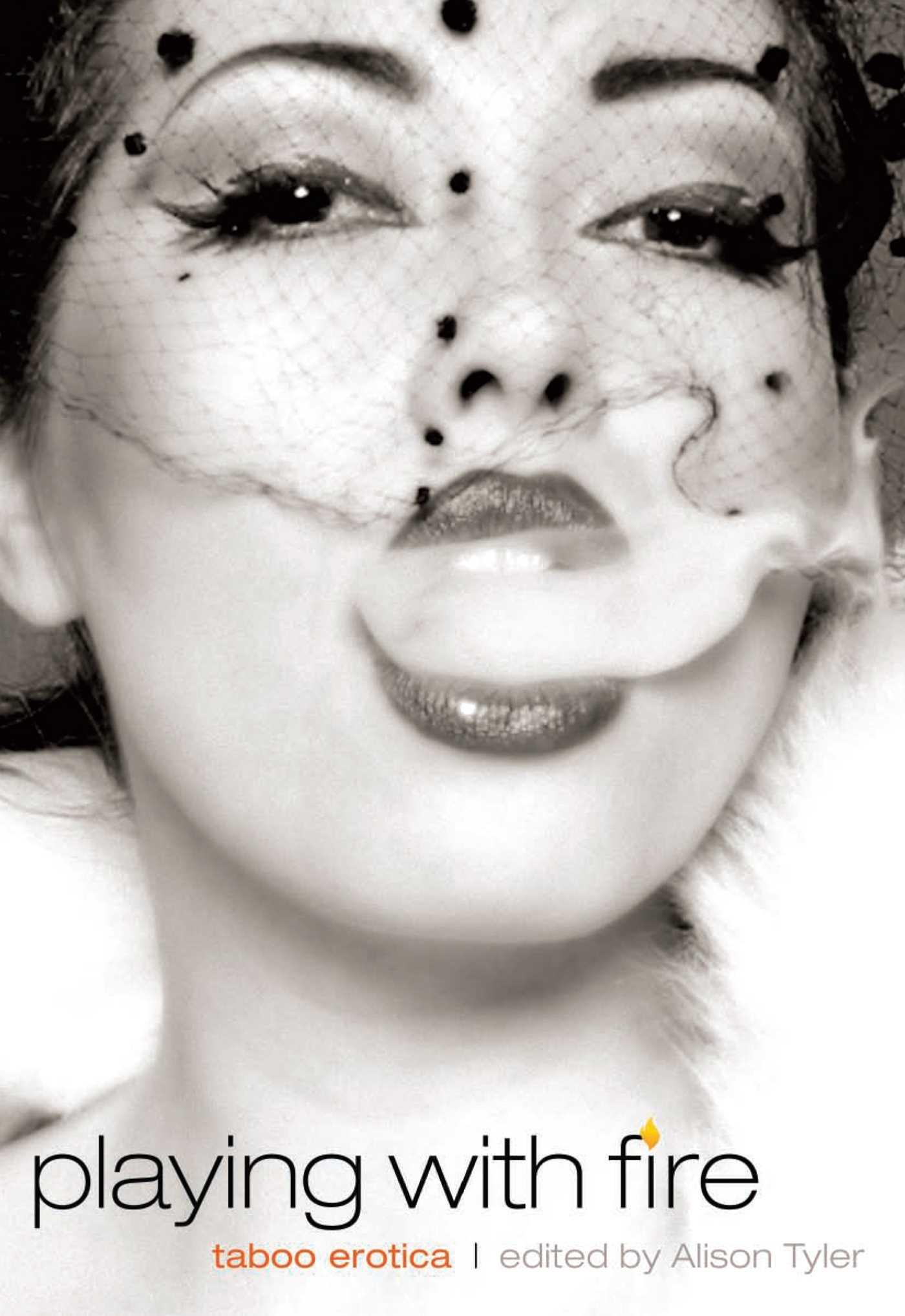 Vorderes Coverbild Playing with Fire