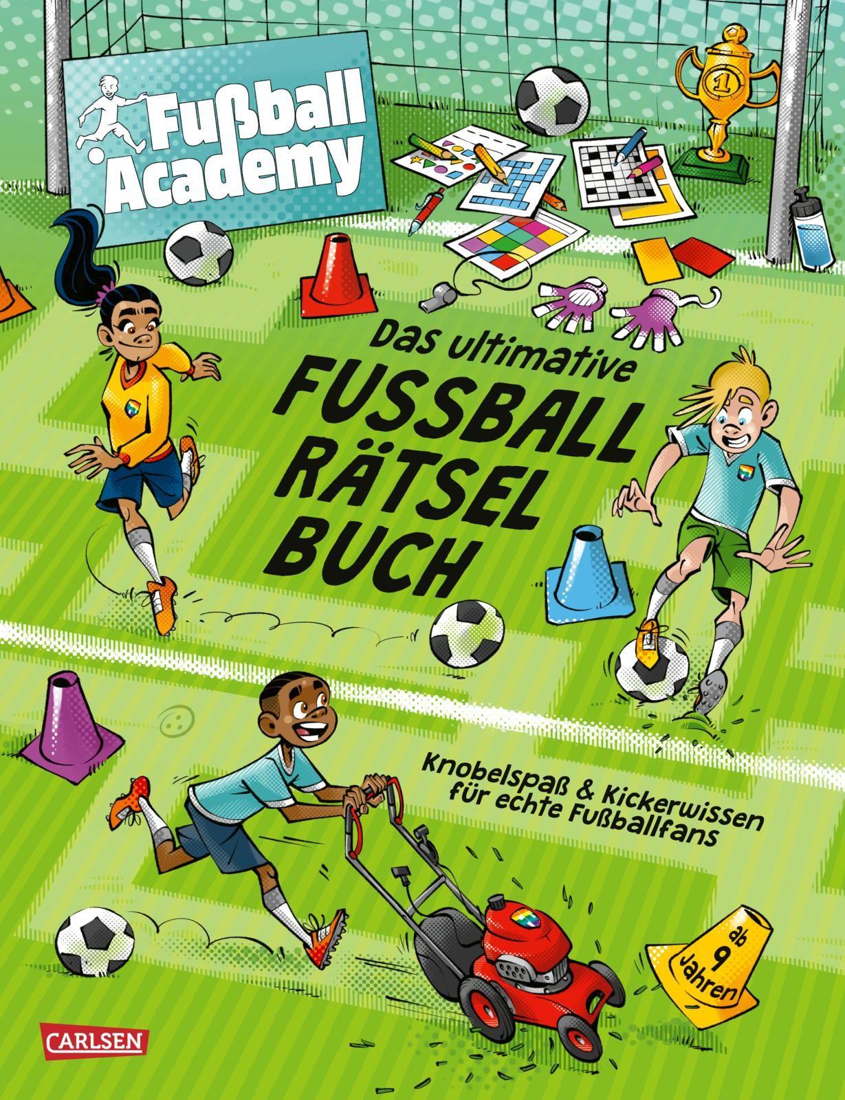 Vorderes Coverbild Fußball Academy: Das ultimative Fußball-Rätselbuch