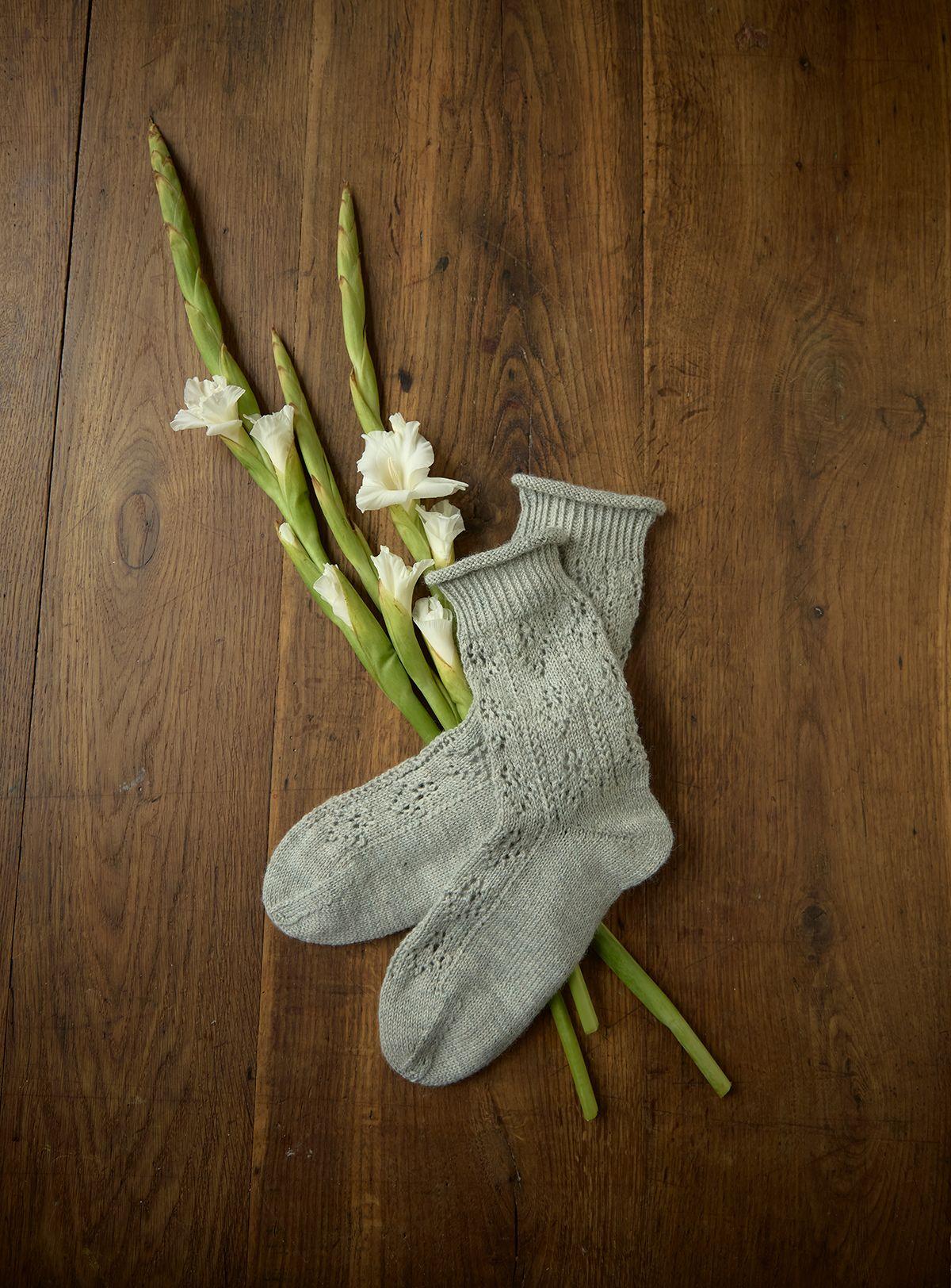 Beispielinhalt (Bild) Romantische Socken stricken