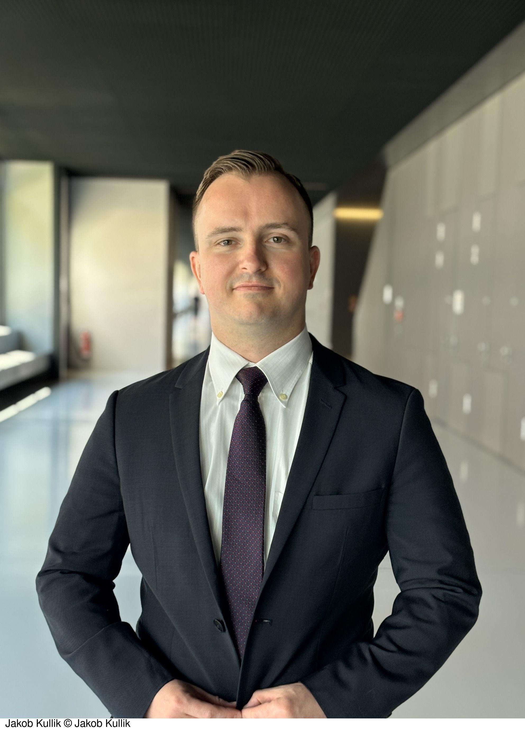 Autorenbild Seltene Erden