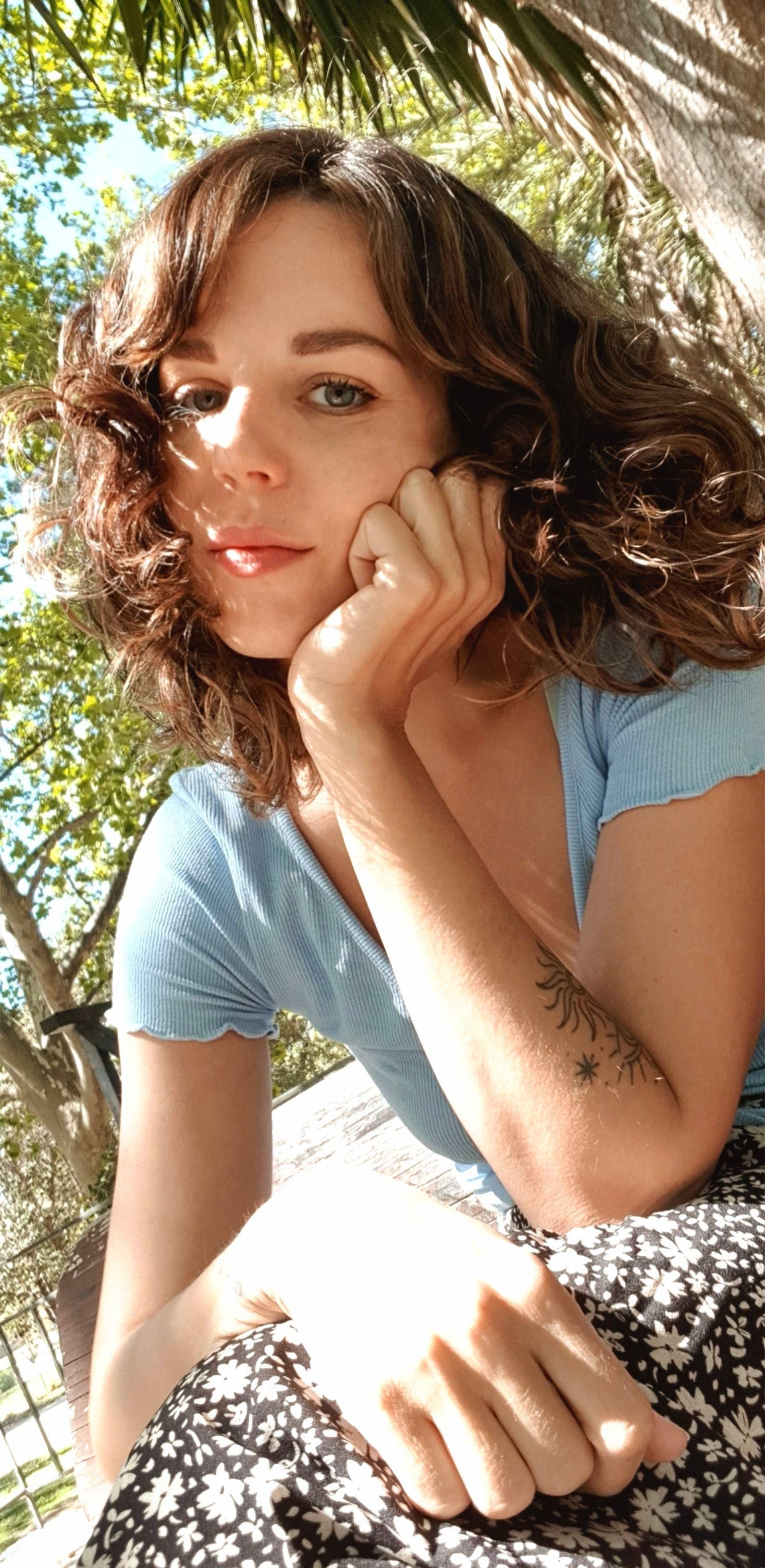 Autorenbild Daily Witch Orakel - 32 Orakelkarten & 48-seitiges Booklet - Hexenstarter-Set (DE)