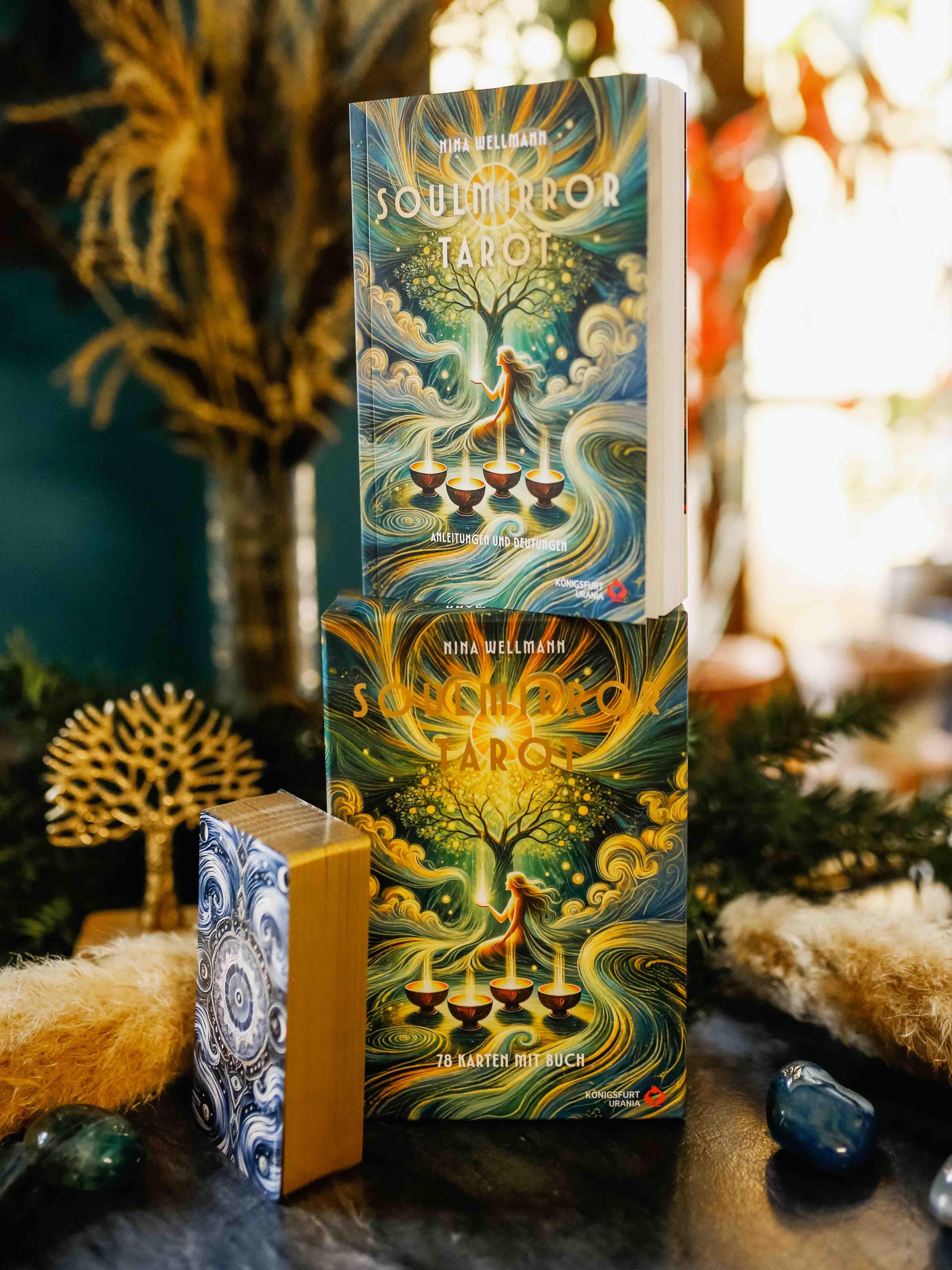 Beispielinhalt (Bild) Soulmirror Tarot - 78 Karten mit Buch - (Soul Path, sensitive Tarotkarten)