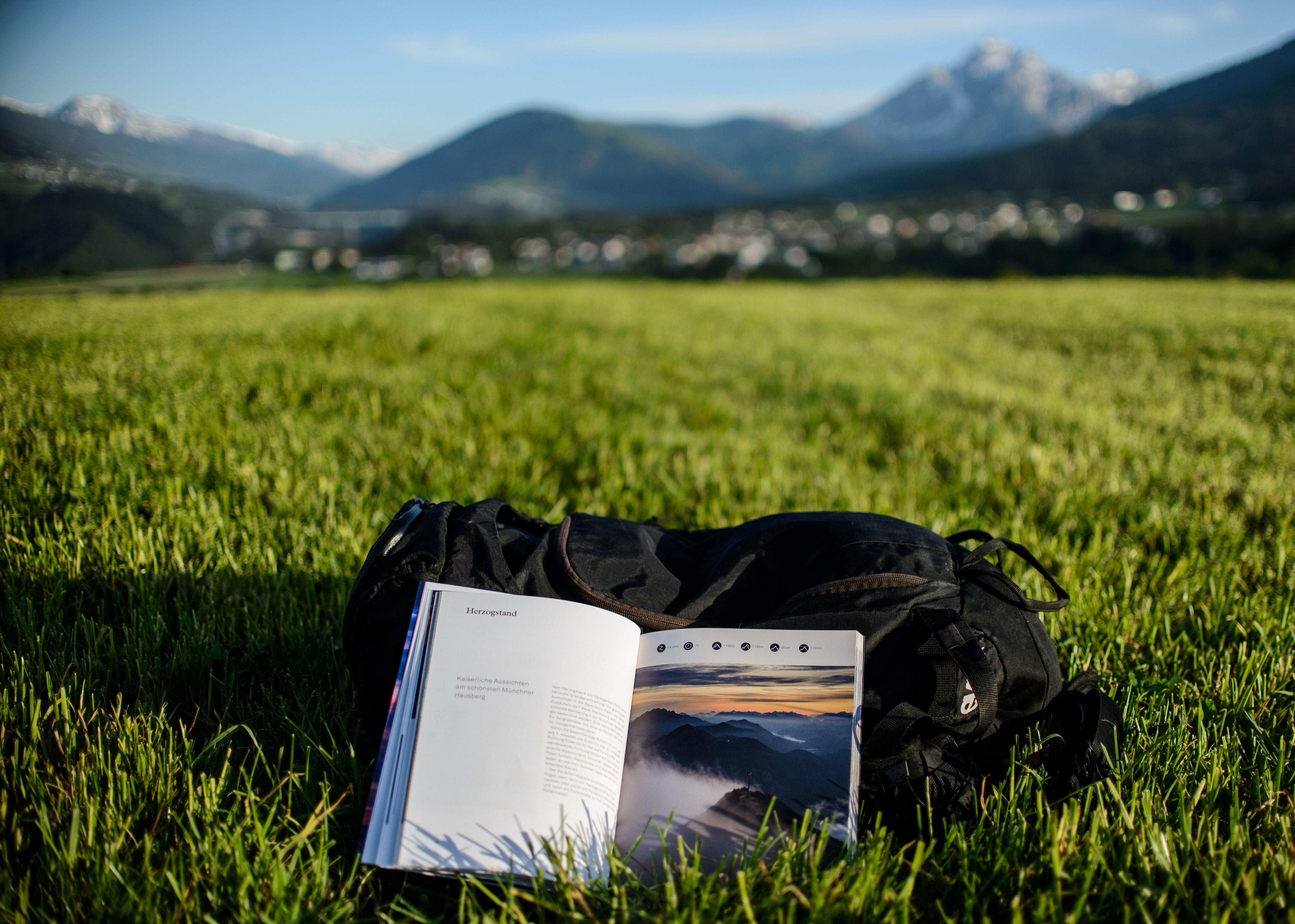 Beispielinhalt (Bild) Mountain Moments: Die schönsten Fotospots und Wanderungen in den Alpen