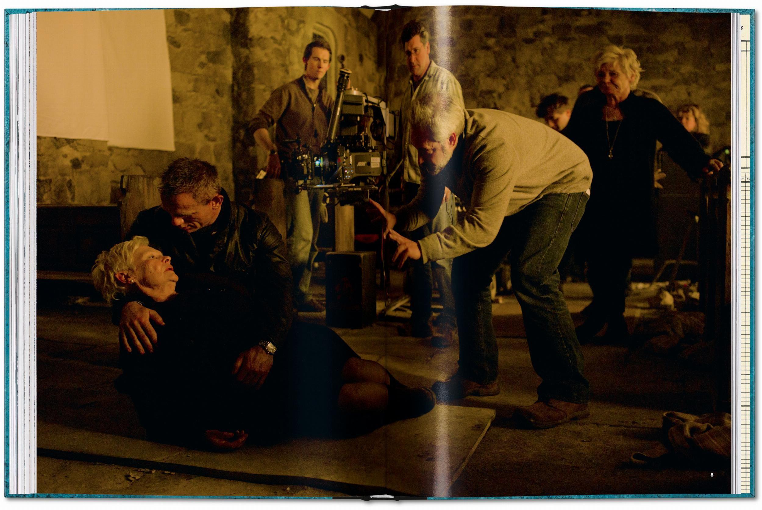 Beispielinhalt (Bild) The James Bond Archives. The Complete Films