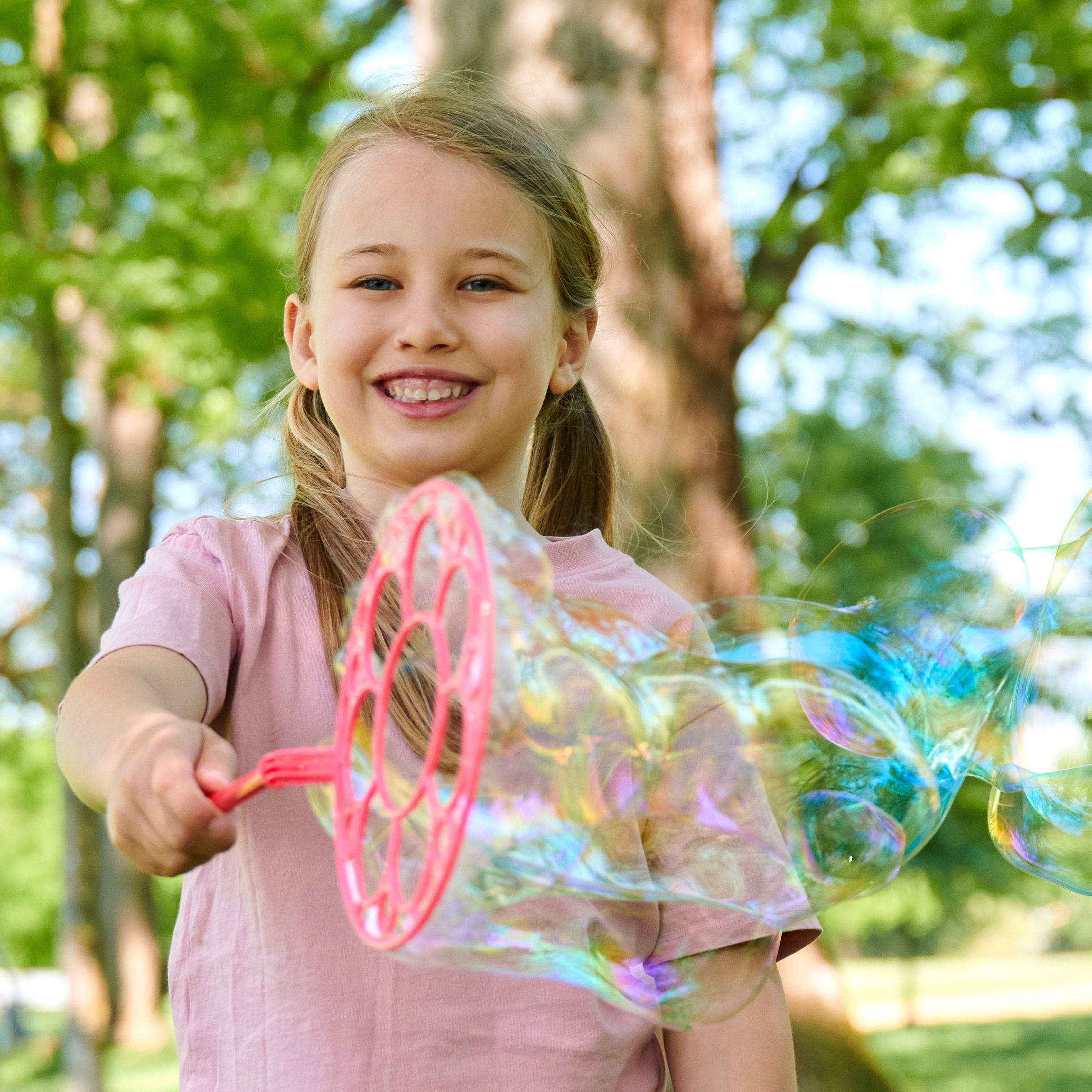 Beispielinhalt (Bild) BF Riesenseifenblasen-Set.