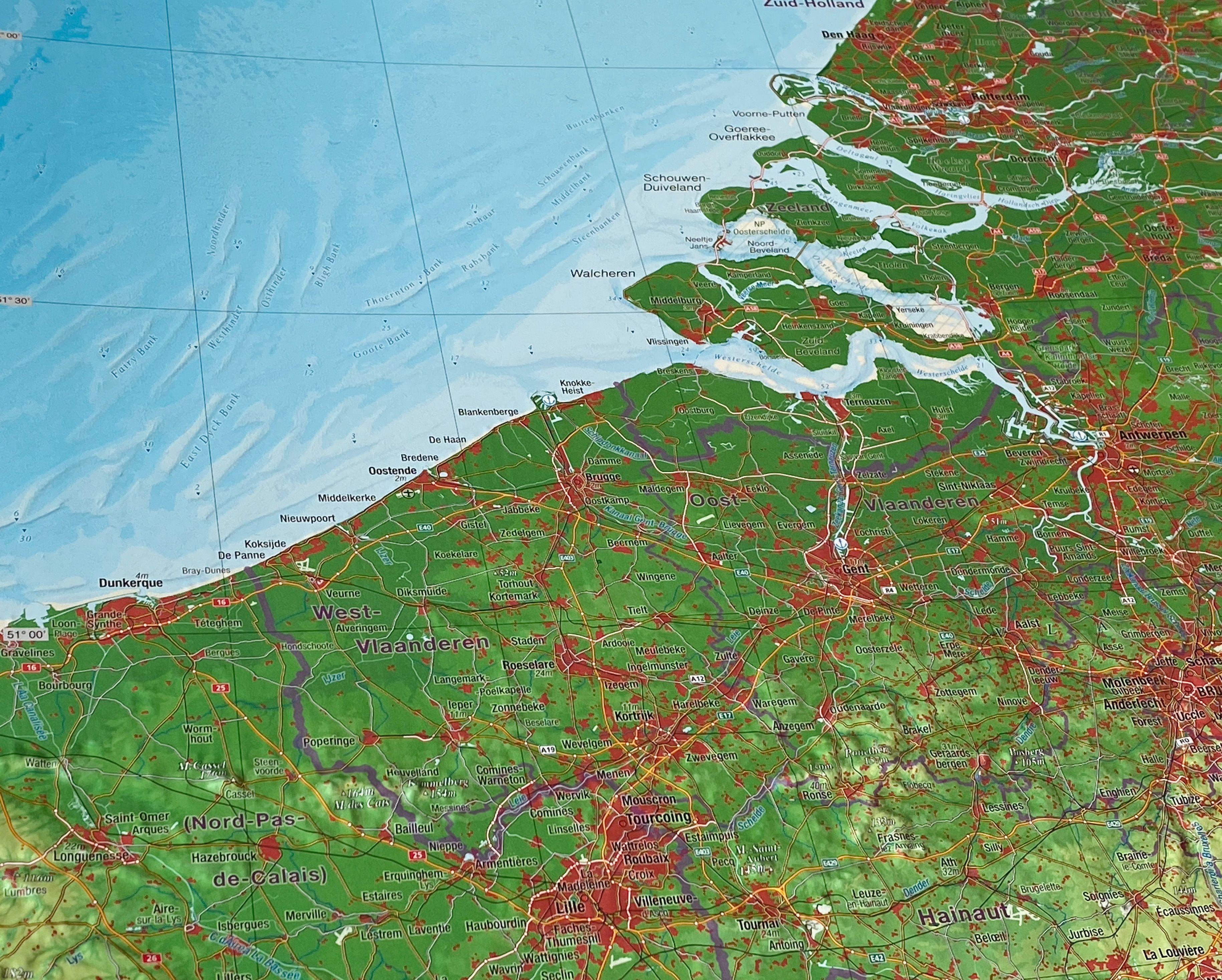 Beispielinhalt (Bild) Relief Belelux 1:700.000