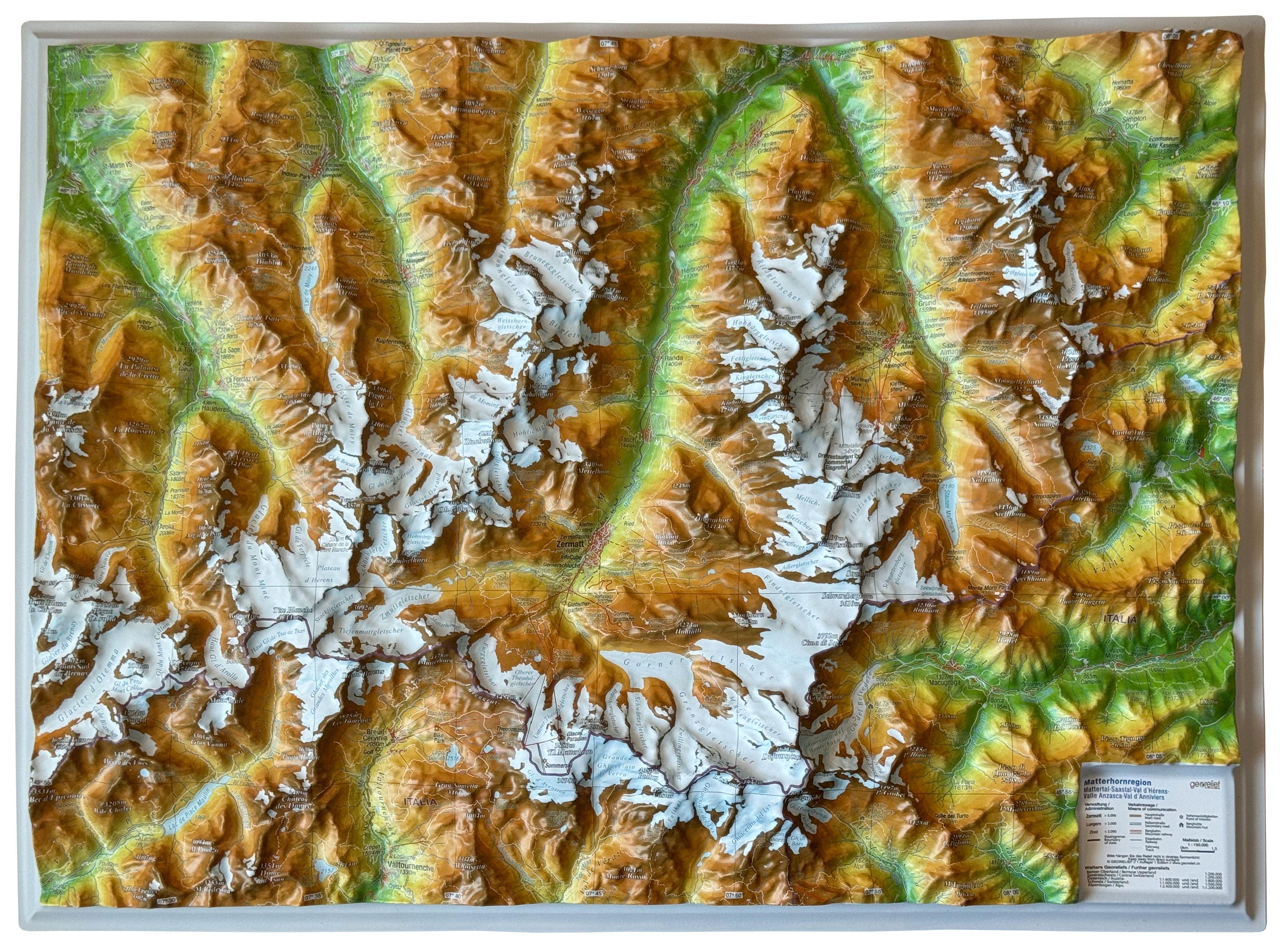 Vorderes Coverbild Relief Matterhornregion klein 1:150.000