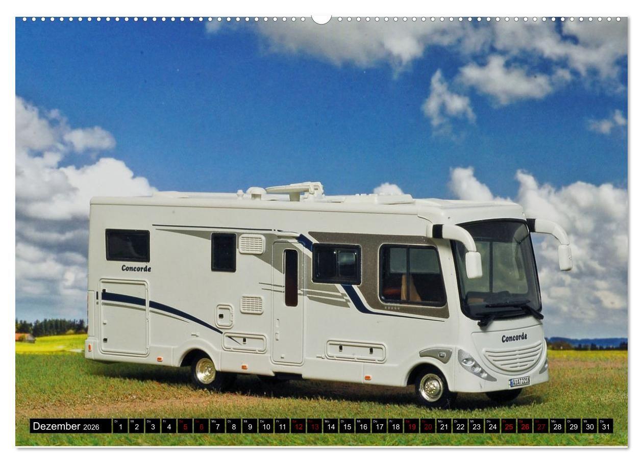 Beispielinhalt (Bild) Miniaturwelten des Campings (Wandkalender 2026 DIN A2 quer), CALVENDO Monatskalender