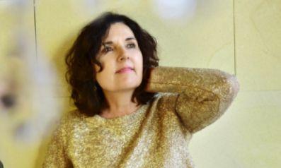 Autorenbild 21 WEGE, DIE DEINE BEZIEHUNGEN STÄRKEN & HEILEN: Wie du mit Hilfe von Maria Magdalena und ihren Weggefährten, Ritualen und Visualisierungen alte Belastungen liebevoll auflösen kannst