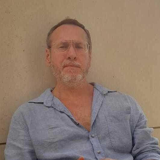 Autorenbild Allein unter Zombies