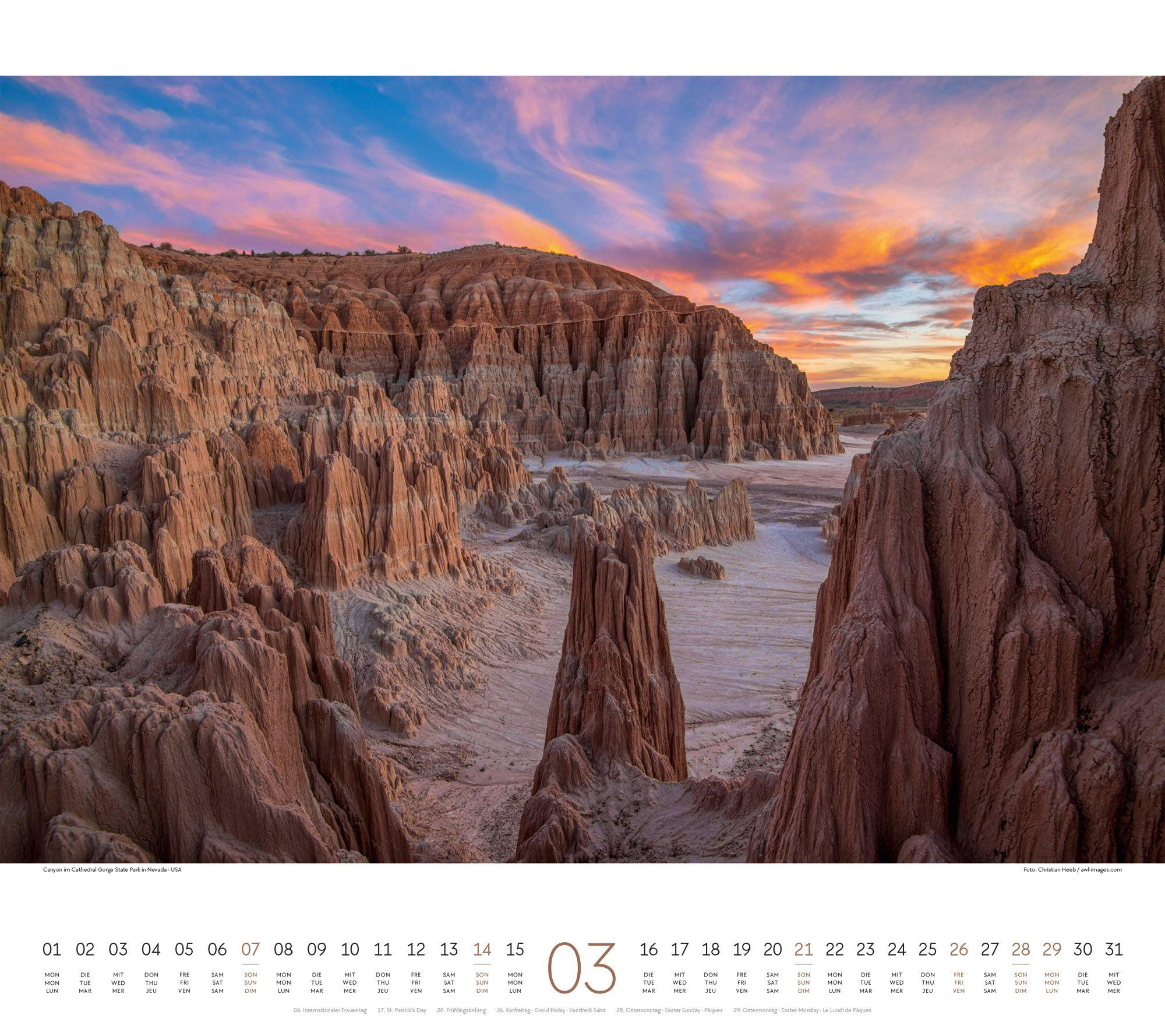 Beispielinhalt (Bild) Phantastische Landschaften Kalender 2027