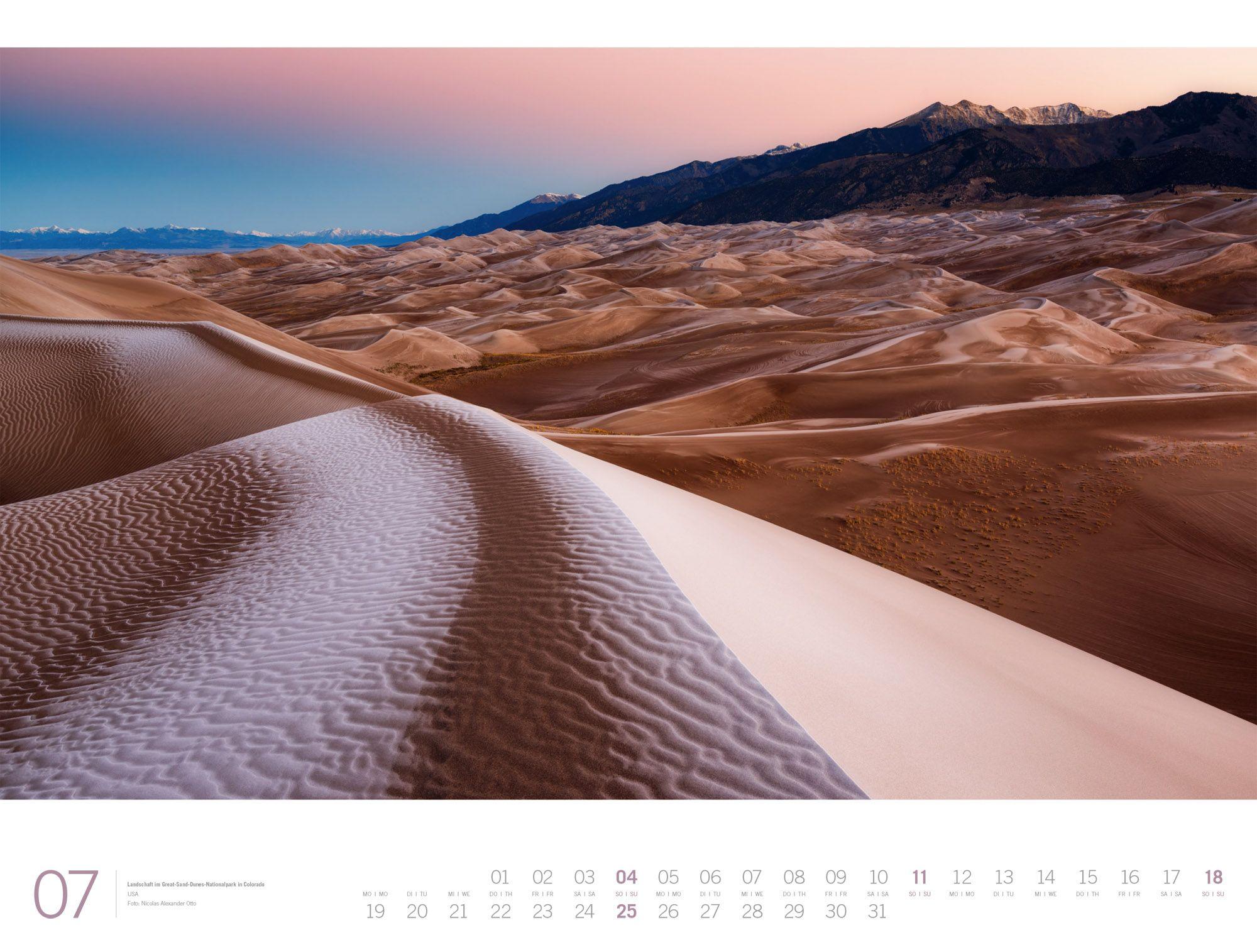 Beispielinhalt (Bild) Planet Earth Gallery Kalender 2027