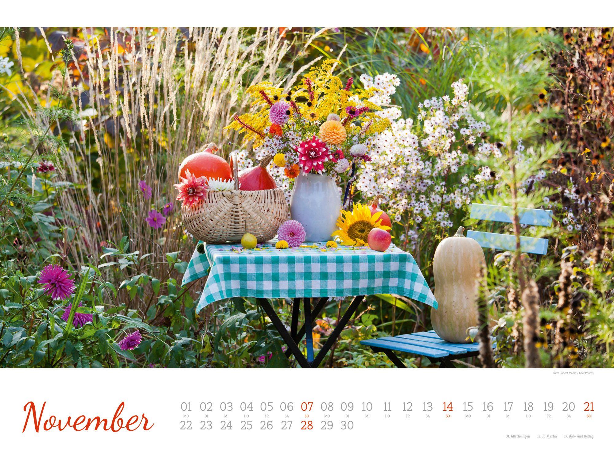 Beispielinhalt (Bild) Zauberhafte Landgärten Kalender 2027