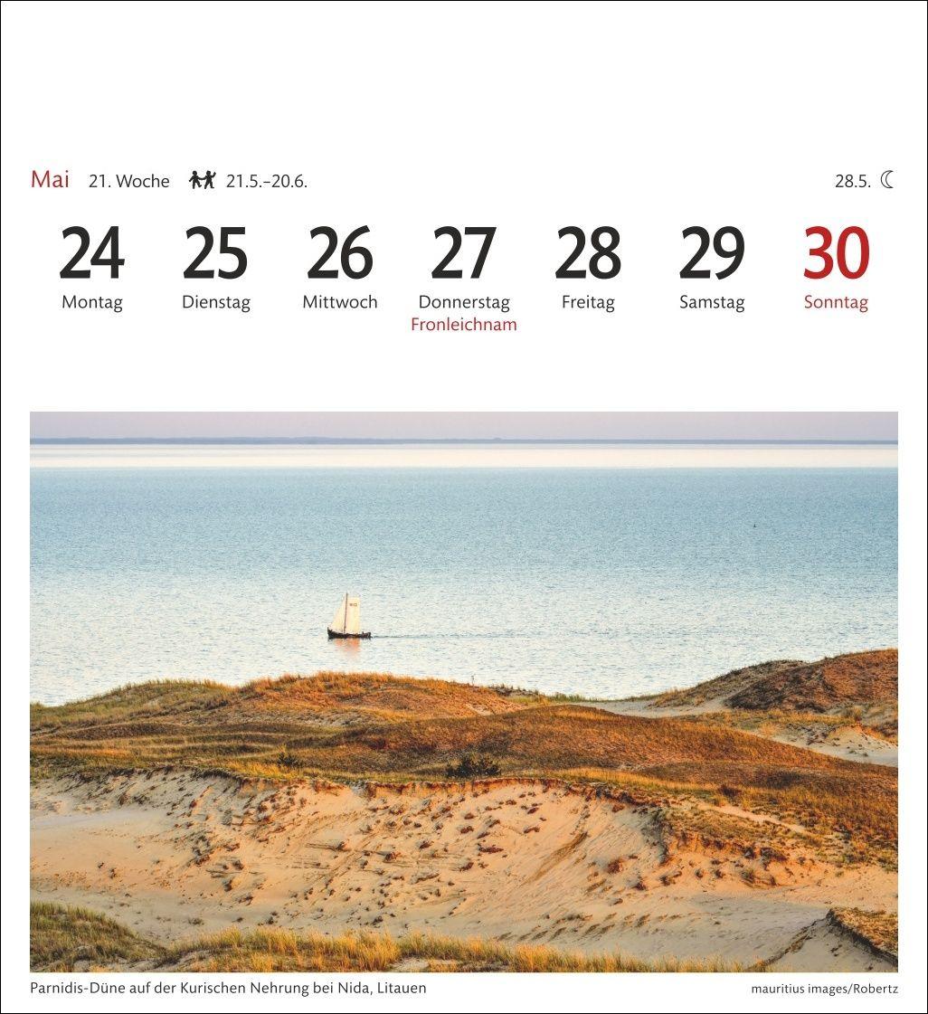 Beispielinhalt (Bild) Ostseeküste Sehnsuchtskalender 2027 - Wochenkalender mit 53 Postkarten