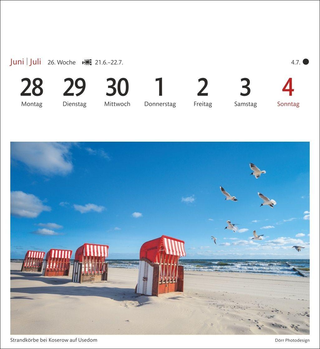 Beispielinhalt (Bild) Ostseeküste Sehnsuchtskalender 2027 - Wochenkalender mit 53 Postkarten