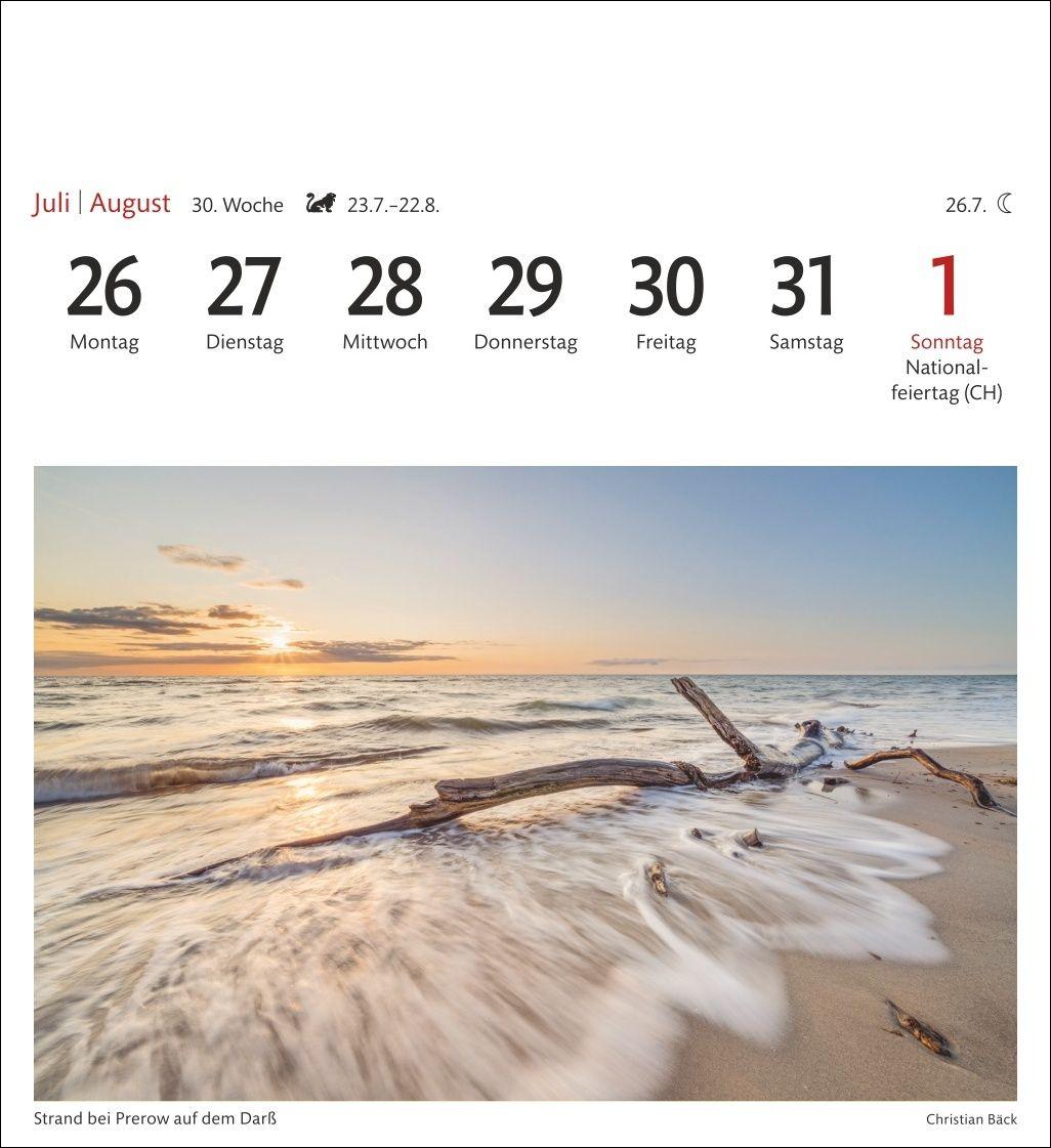 Beispielinhalt (Bild) Ostseeküste Sehnsuchtskalender 2027 - Wochenkalender mit 53 Postkarten
