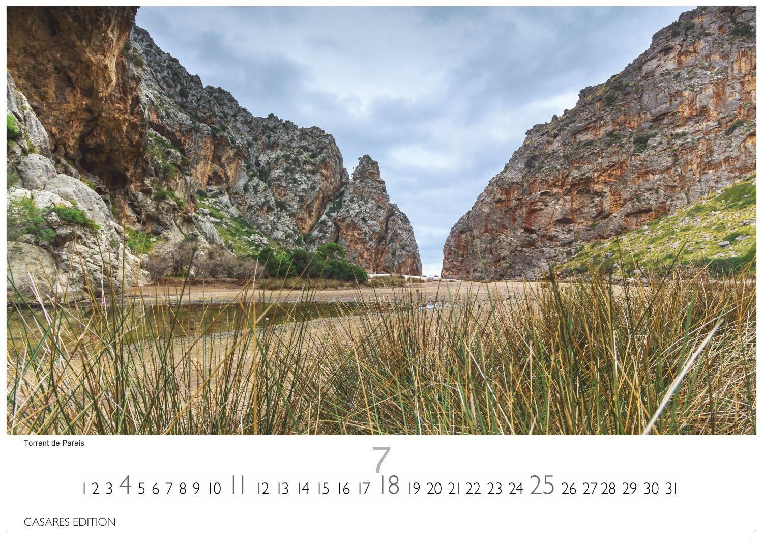 Beispielinhalt (Bild) Mallorca Kalender 2027 - Wandkalender | Fotokalender Spanien 35x50cm - Premium . mit 12 traumhaften Motiven der Baleareninsel