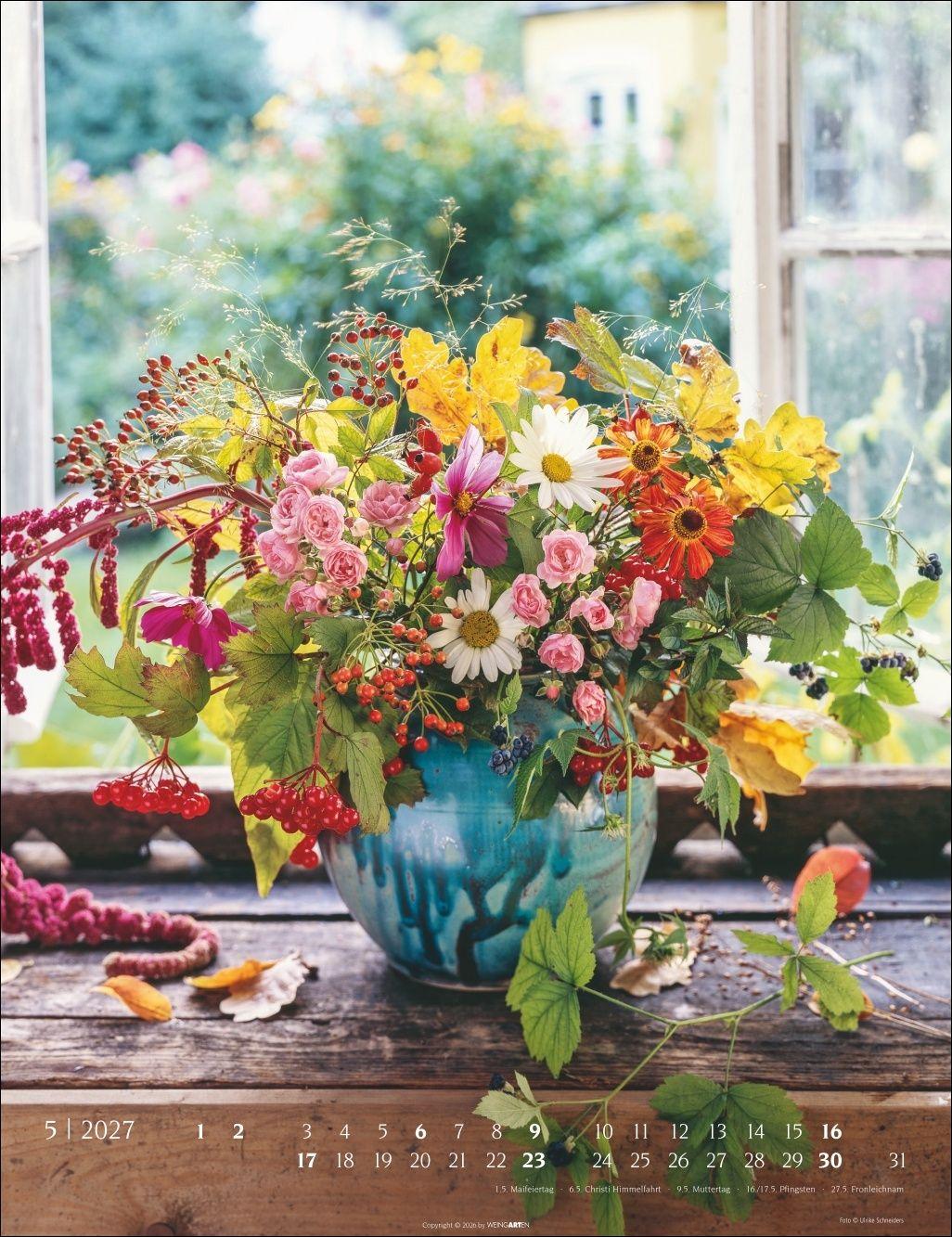 Beispielinhalt (Bild) Die schönsten Blumensträuße Kalender 2027