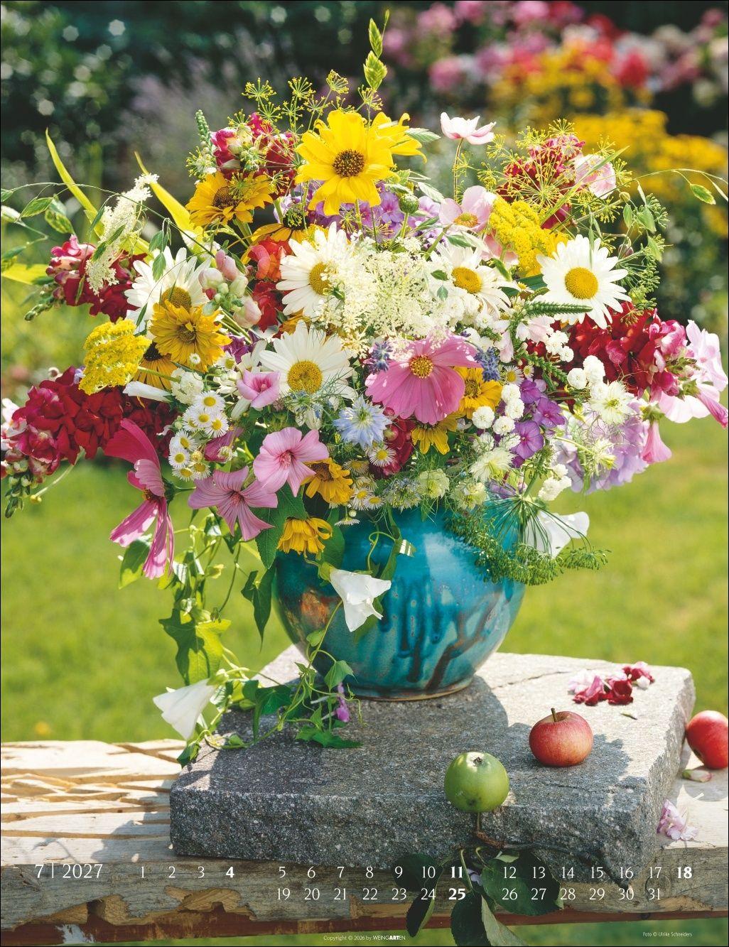 Beispielinhalt (Bild) Die schönsten Blumensträuße Kalender 2027