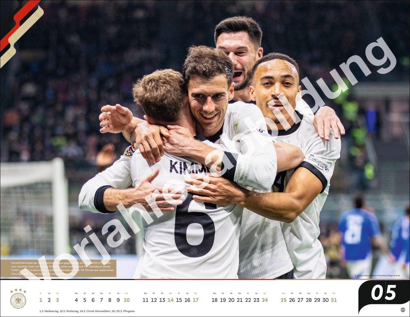 Beispielinhalt (Bild) DFB Männer Posterkalender 2027