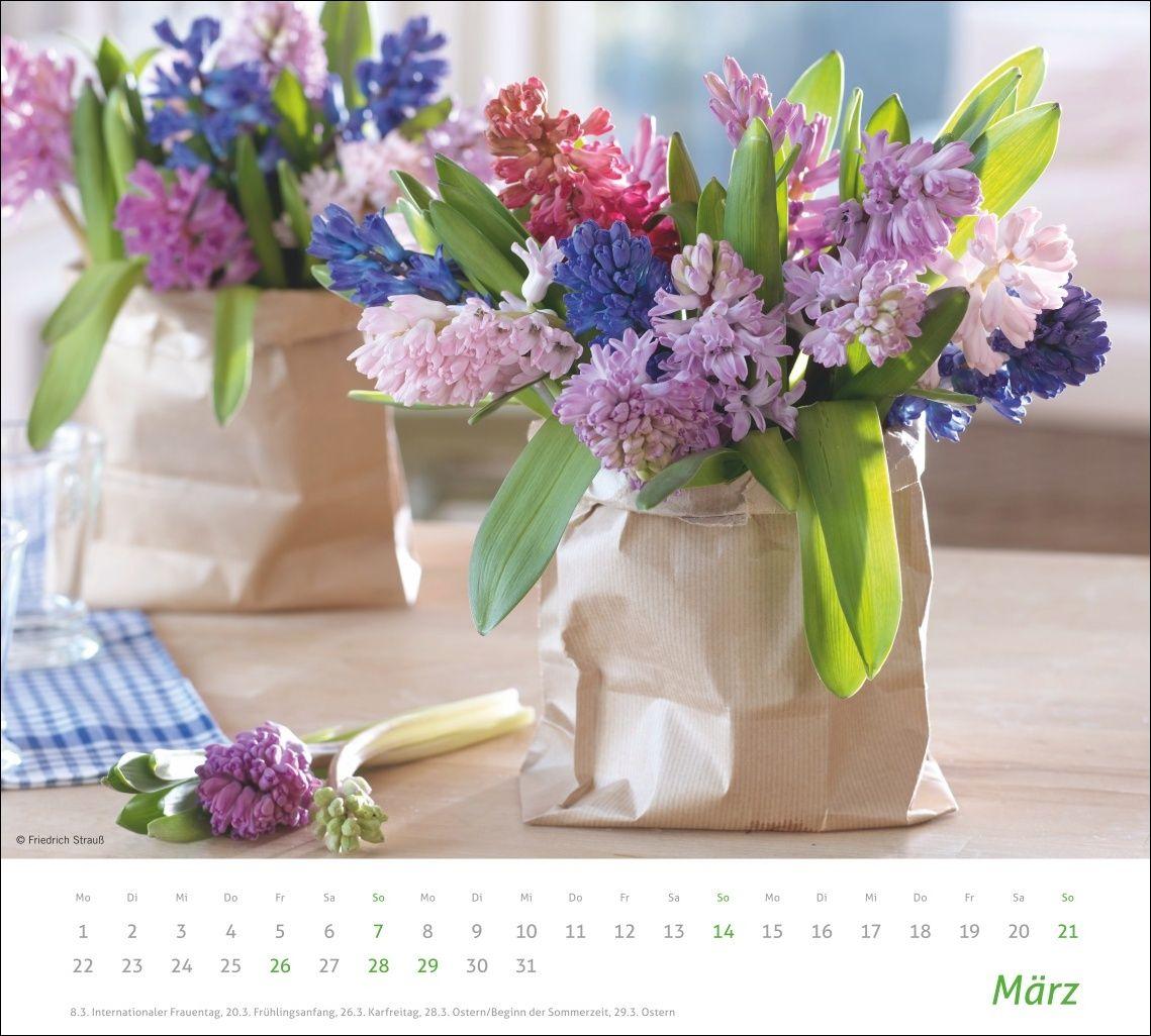 Beispielinhalt (Bild) times&more Blumen Bildkalender 2027