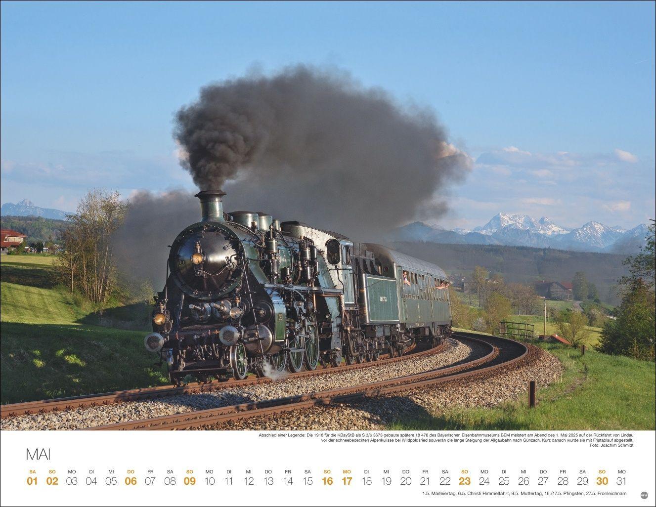 Beispielinhalt (Bild) Feurige Dampfloks Posterkalender 2027