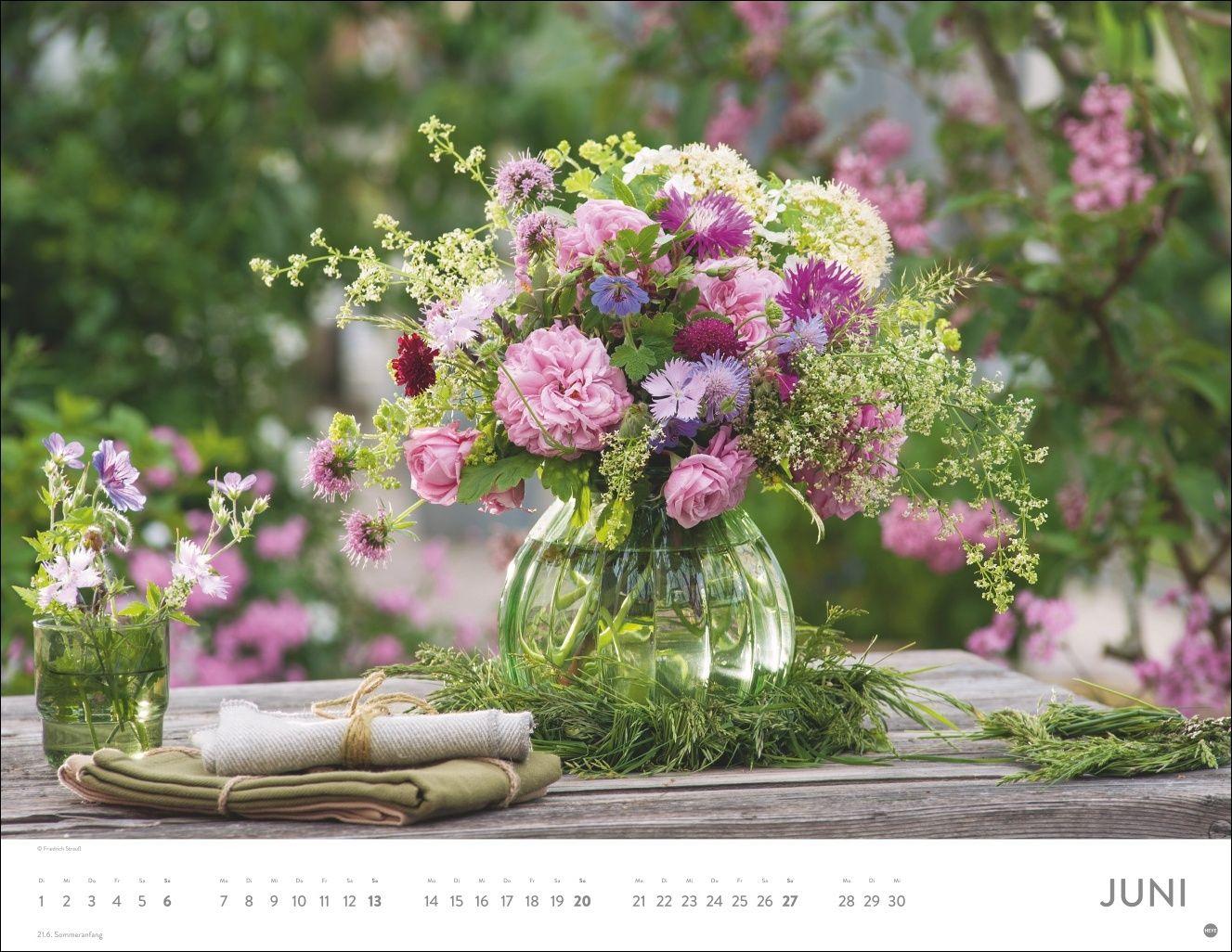 Beispielinhalt (Bild) Blumenpracht Posterkalender 2027