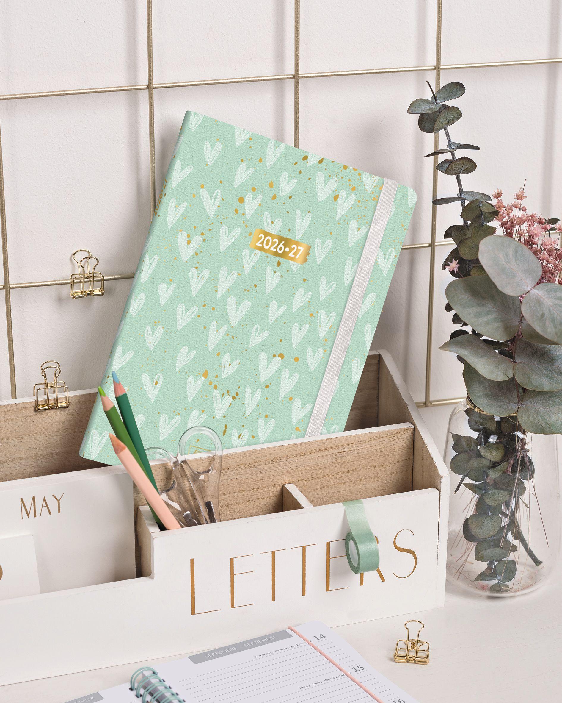 Beispielinhalt (Bild) Schülerkalender 2026/2027 "Hearts" | A5, Textil