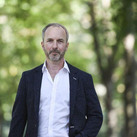 Autorenbild Das rächt sich mit Sechzig