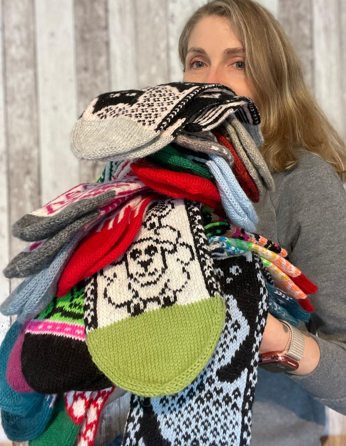 Autorenbild Noch mehr bunte Socken und witzige Handschuhe