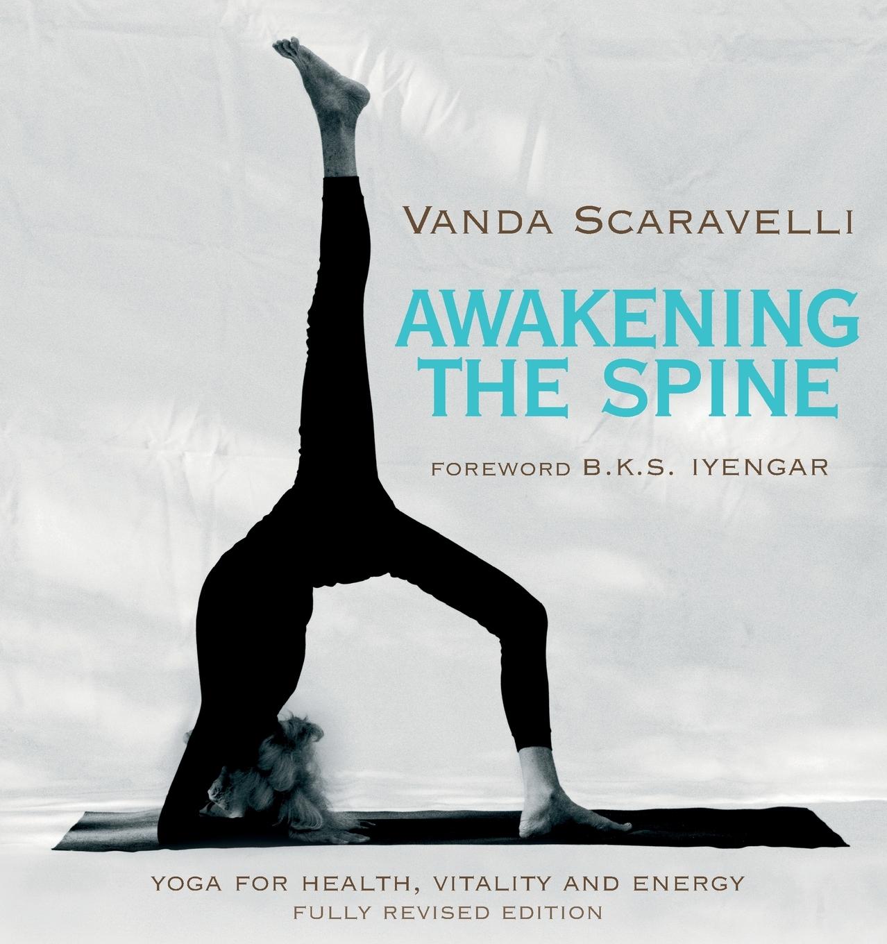 Vorderes Coverbild Awakening the Spine