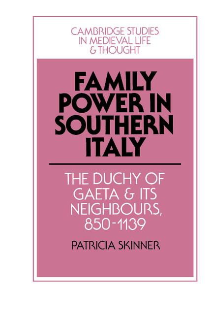 Vorderes Coverbild Family Power in Southern Italy