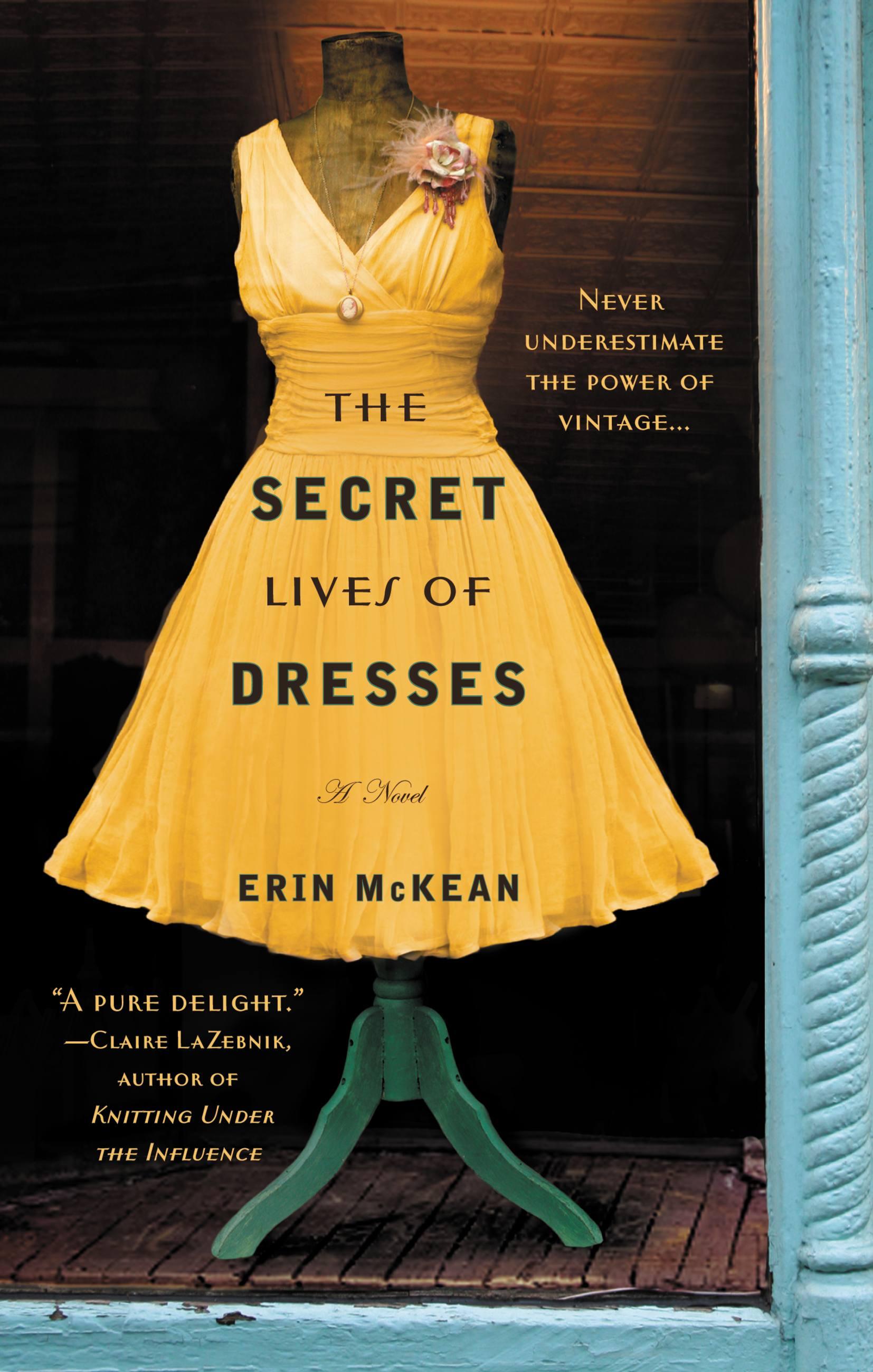 Vorderes Coverbild The Secret Lives of Dresses