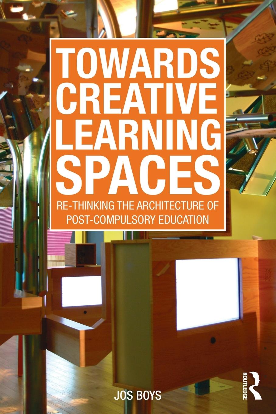 Vorderes Coverbild Towards Creative Learning Spaces