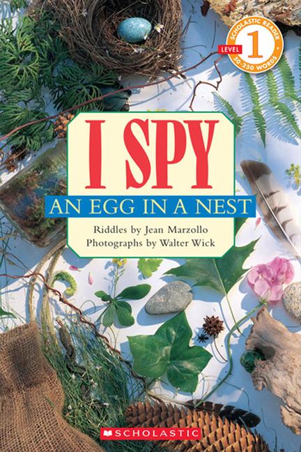 Vorderes Coverbild I Spy an Egg in a Nest (Scholastic Reader, Level 1)