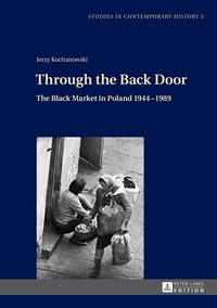 Vorderes Coverbild Through the Back Door