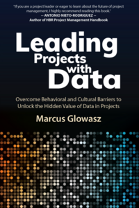 Vorderes Coverbild Leading Projects with Data