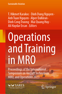 Vorderes Coverbild Operations and Training in MRO