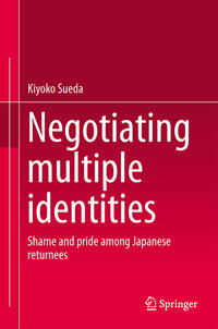 Vorderes Coverbild Negotiating multiple identities