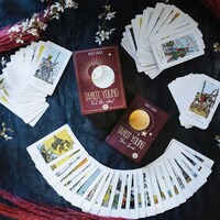 Vorderes Coverbild Tarot Young - Feel the vibes GB