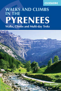Vorderes Coverbild Walks and Climbs in the Pyrenees