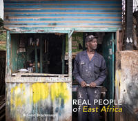 Vorderes Coverbild REAL PEOPLE OF EAST AFRICA