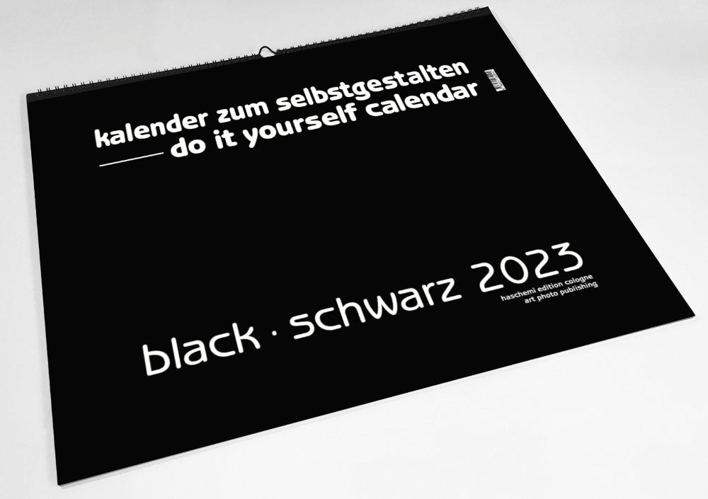 Rückseitencover Black - Schwarz 2023 - XXL Format - Do it yourself Calendar