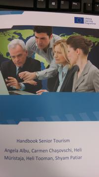 Vorderes Coverbild Handbook Senior Tourism
