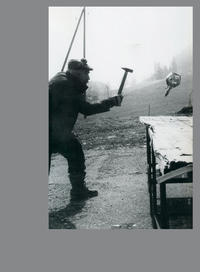 Vorderes Coverbild Jean Tinguely
