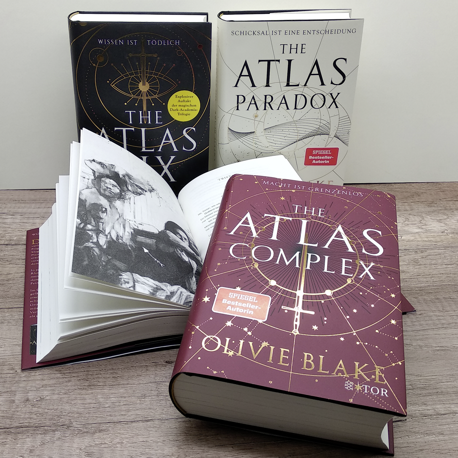 Beispielinhalt (Bild) The Atlas Complex